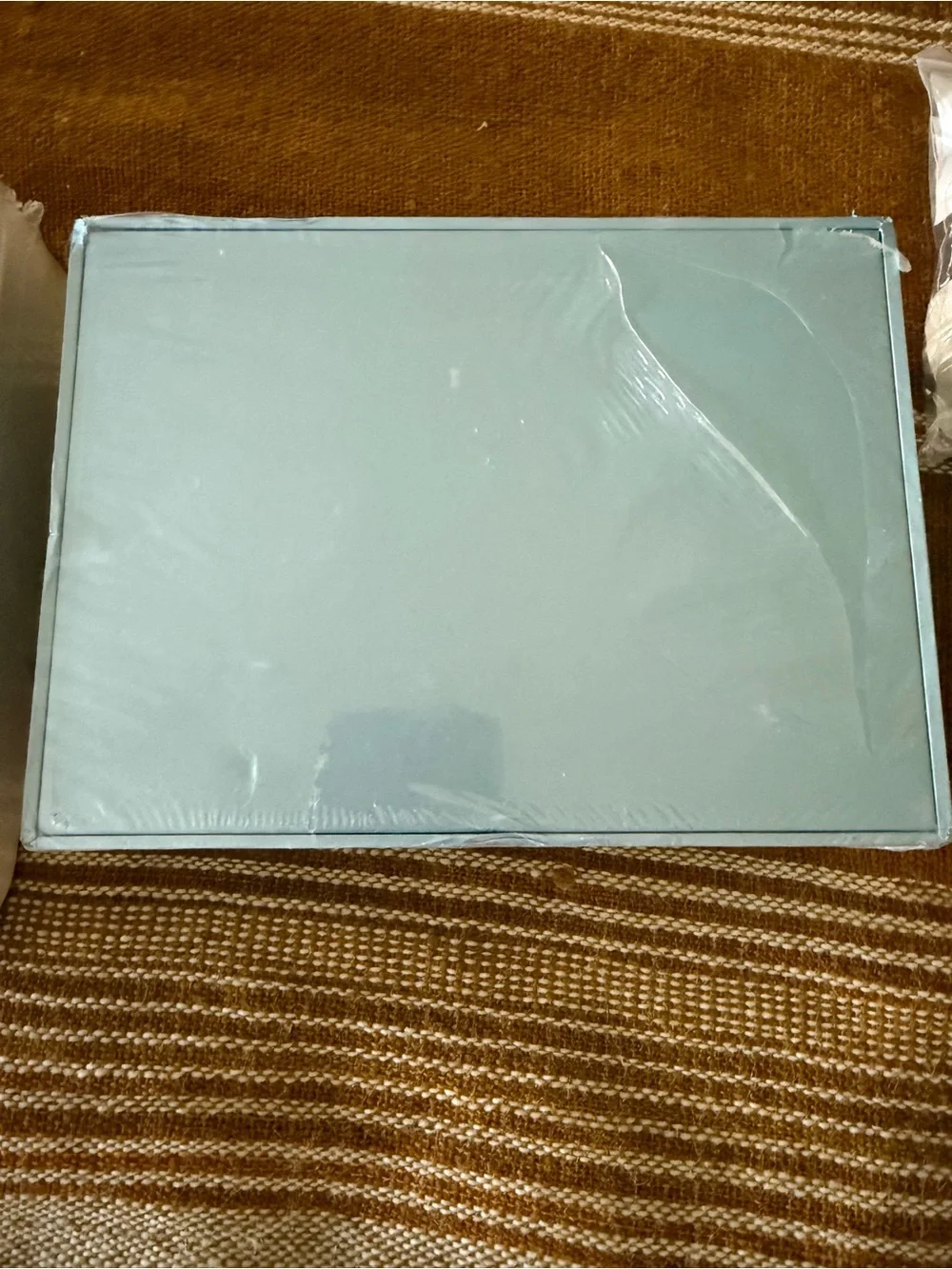 Hydra.Pen Skin Aesthetics Microneedling Device - White & Light Blue